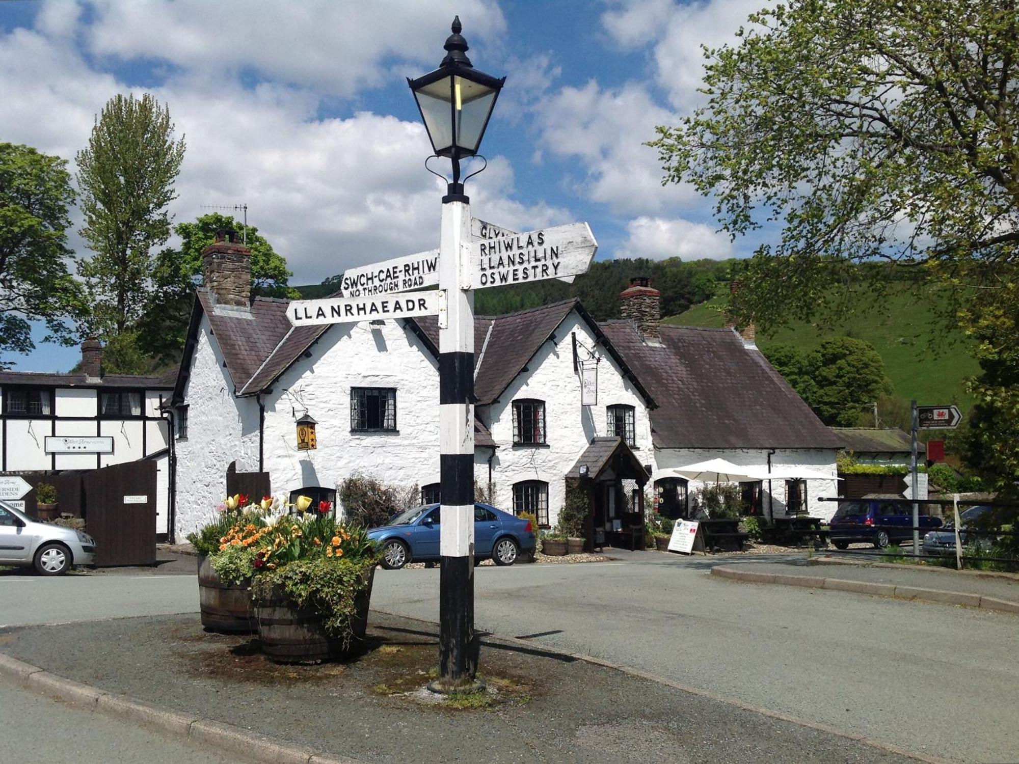 The Coach House - Hw7782 Villa Llanarmon Dyffryn-Ceiriog Exterior photo